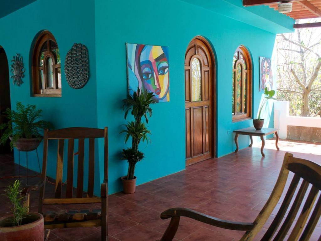 Casa De Los Cocos Panzió Transito Kültér fotó